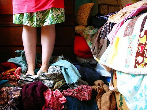 11 rossz szokás, melyekkel pusztítod magad Gondolkodásunk és hangulatunk érzékeny a körülöttünk levő világra. A stresszes események - egy szakítás, a munkahely elvesztése, egy hozzátartozó halála -, természetesen nagyon megviselhetnek, de napi rutinunk, szokásaink ugyancsak rossz hatással lehetnek
